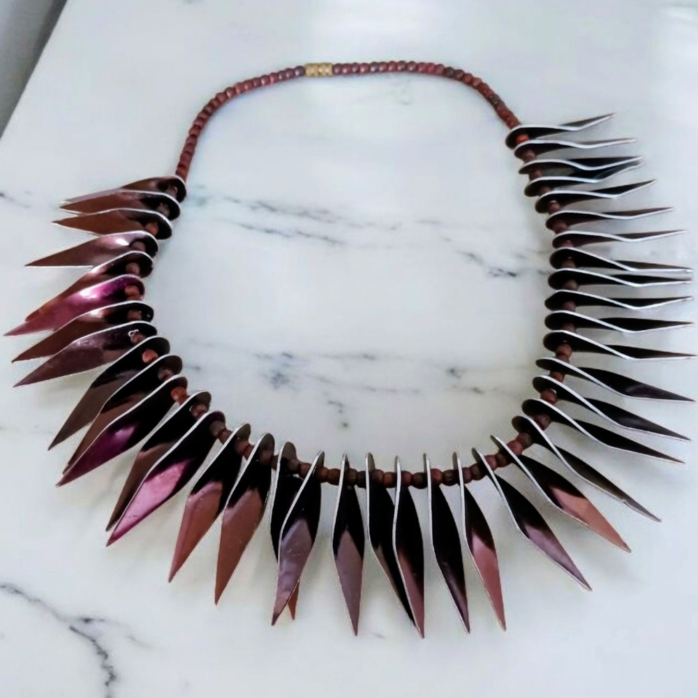 Collar Necklace